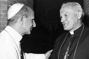 Papa Montini con l'allora cardinale Wojtila